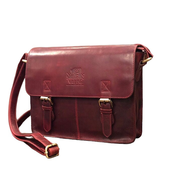 Small サッチェル ブラックチェリー