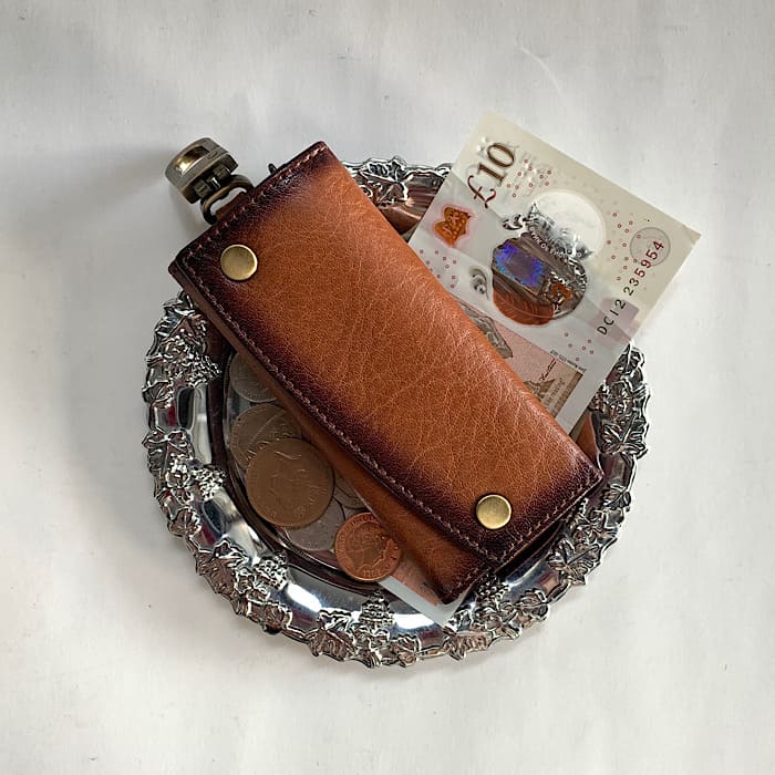 PrimeHide キーケース Brown