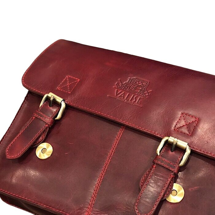 Small サッチェル ブラックチェリー