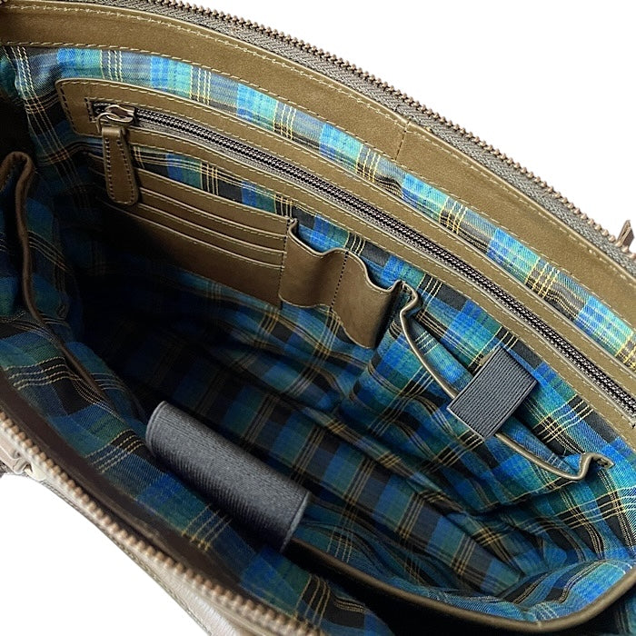 Medium ビジネス ライトレーシンググリーン