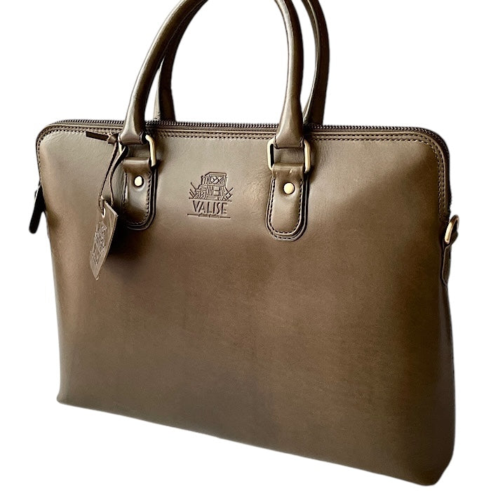 Medium ビジネス ライトレーシンググリーン