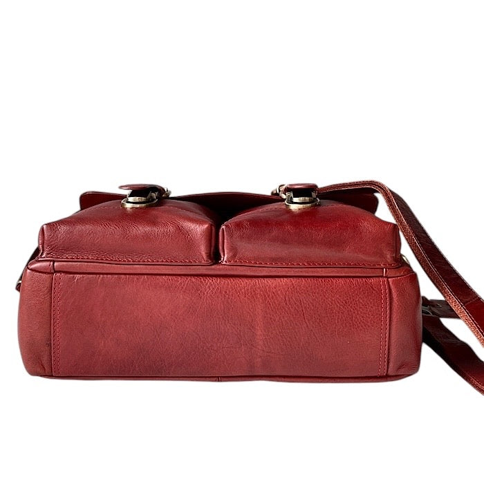 Messenger Hunter Stone