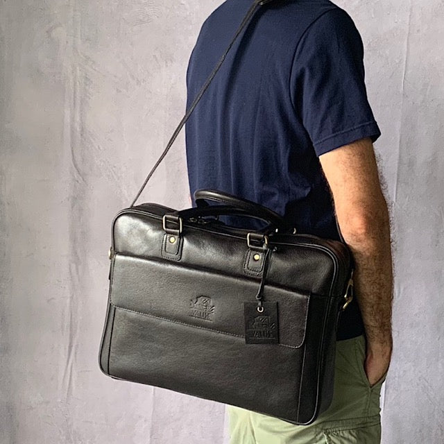 ビジネスバッグ ブラックBuff