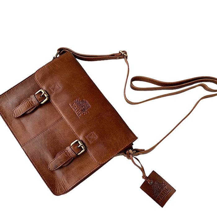 Small サッチェル ゴールデンタン