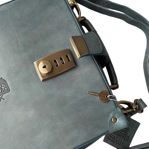 Mini ブリーフケース ケンブリッジブルー