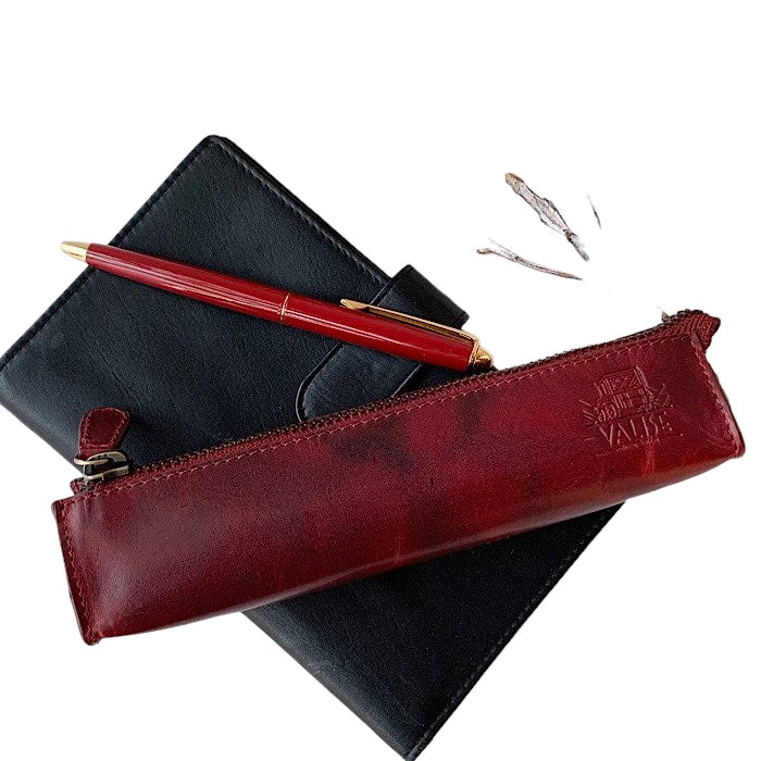 Valise Pencil Case II Black Cherry
