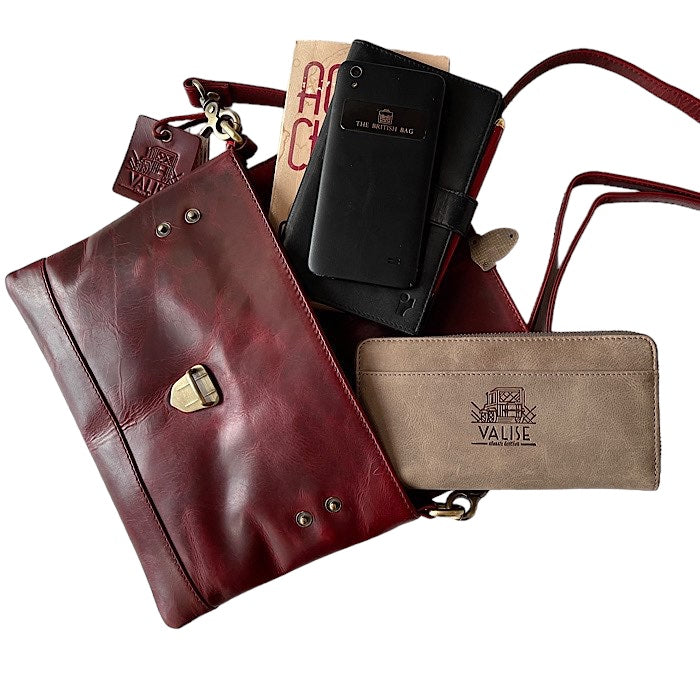 クラッチ ブラックチェリー