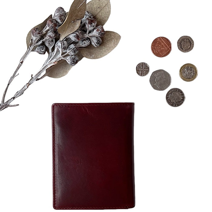 二つ折りミニ手帳型財布 ブラックチェリー