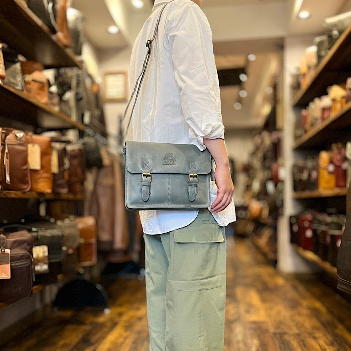 Small サッチェル ケンブリッジブルー