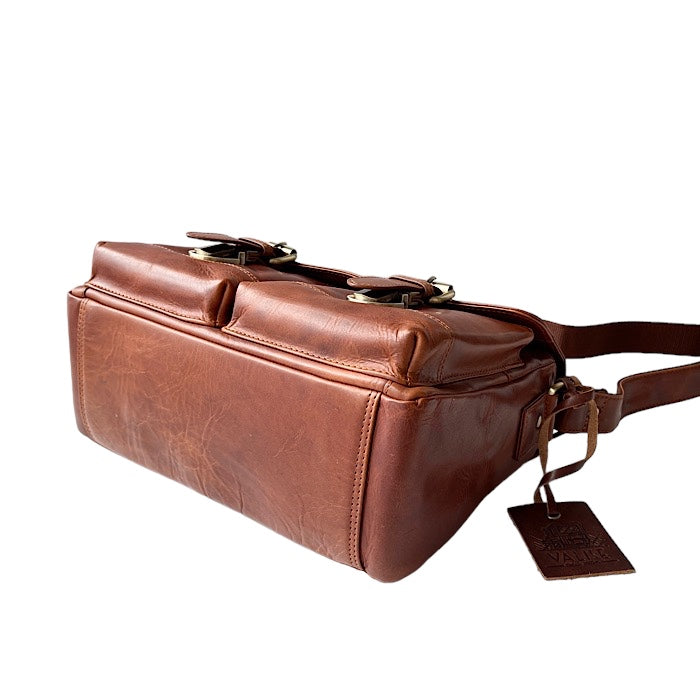 Camera Bag ゴールデンタン