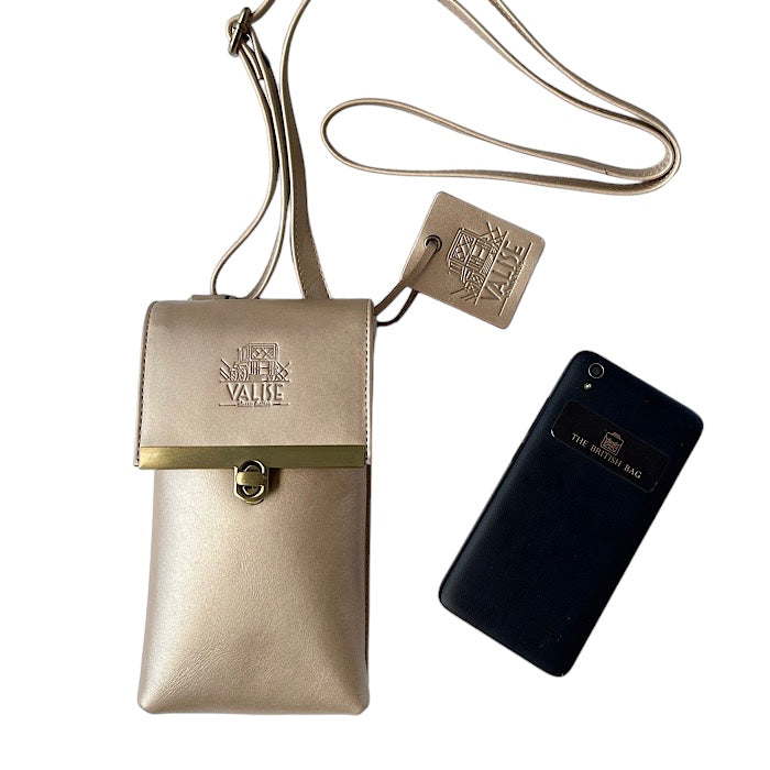 本革スマートフォンショルダー シャンパンゴールド