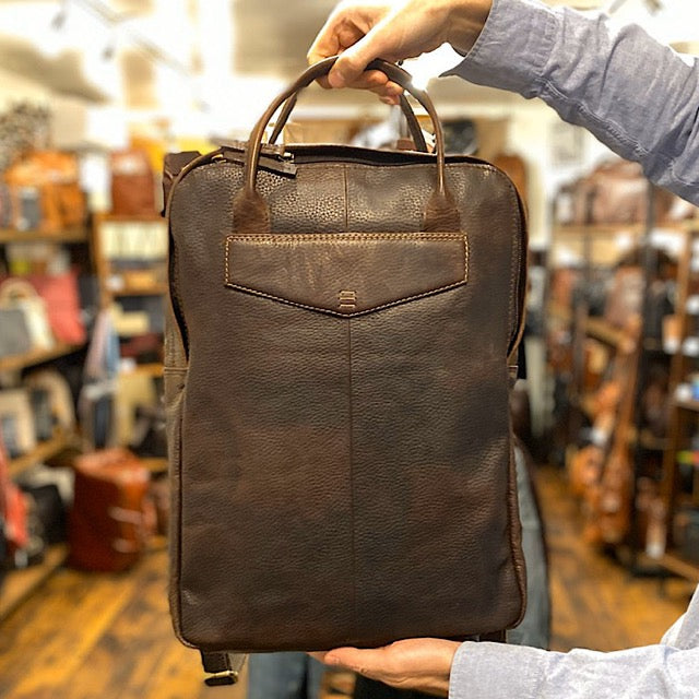 Saxon バックパック Brown