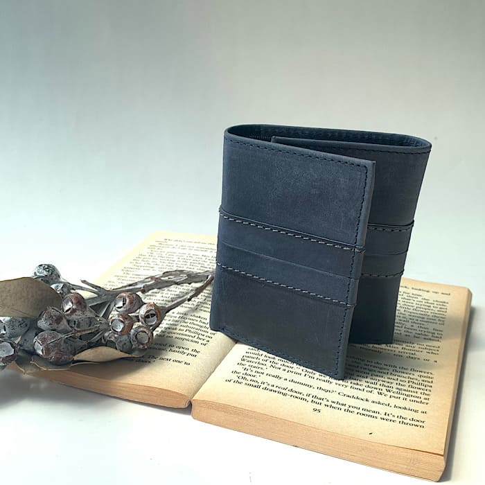 PrimeHide レザーウォレット Navy