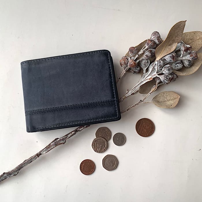 PrimeHide レザーウォレット Navy