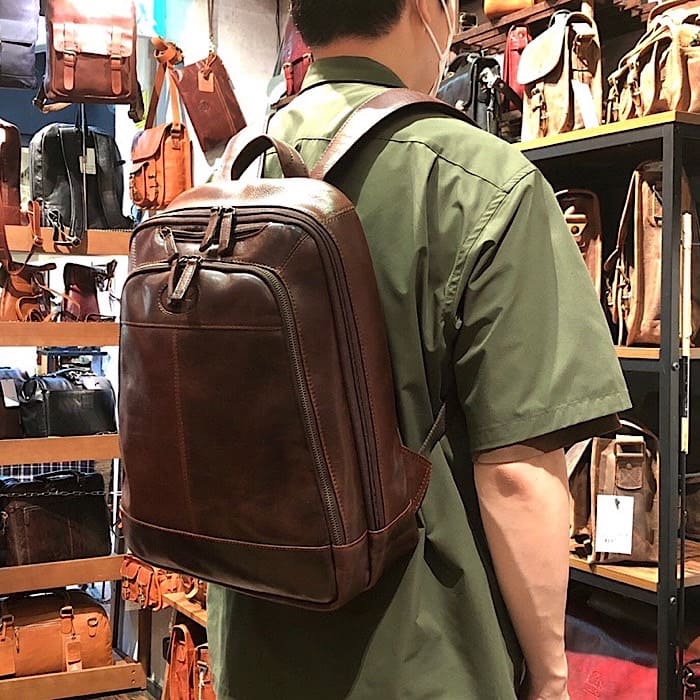 8144 バックパック Brown