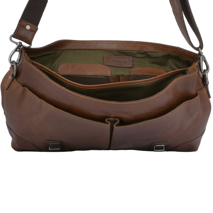 Elliot ビジネス Tan