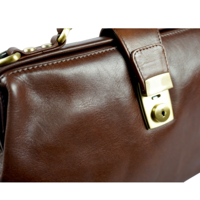 3way Medium Doctor's Royal Brown