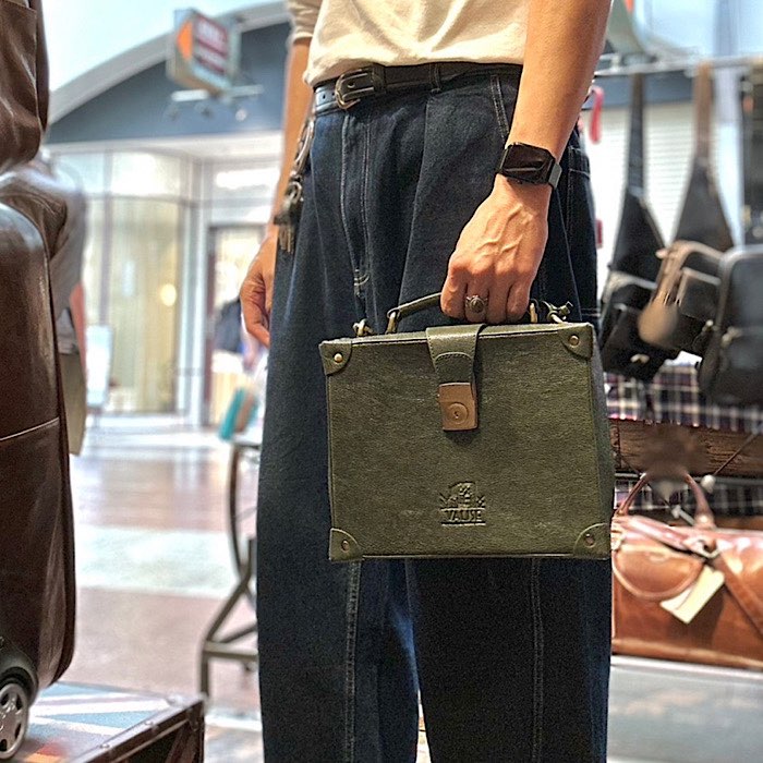 Small Briefcase Irish Green