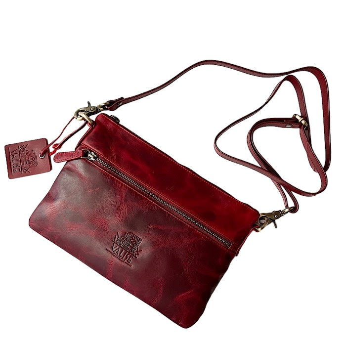 Clutch II Black Cherry